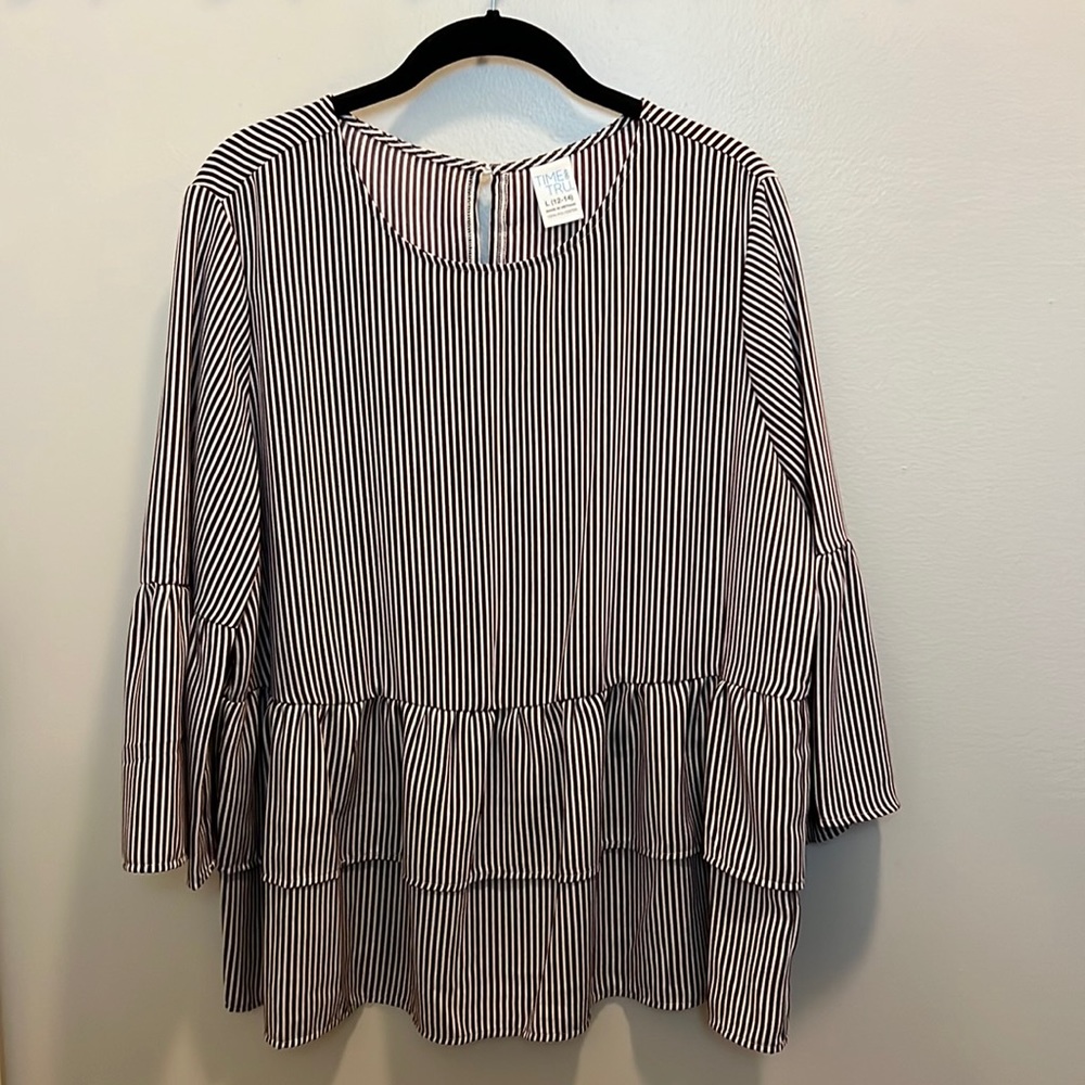 Time and Tru blouse. Great detail!